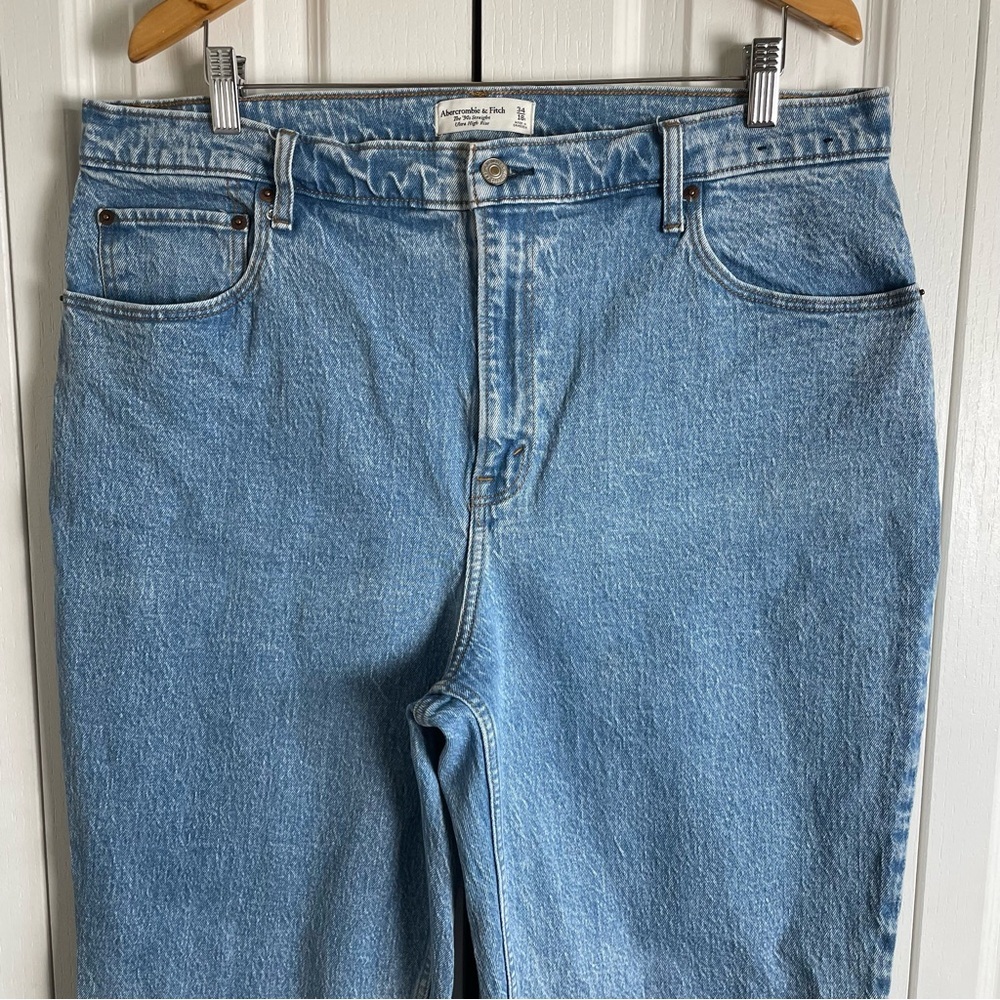 Abercrombie & Fitch Curve Love 90s Straight Ultra High Rise Jeans Womens 18 Blue - Picture 2 of 12